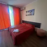 Къща за гости Family Baha Слънчев бряг